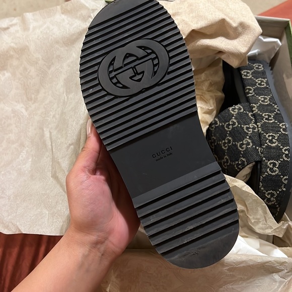 Gucci Jacquard Black Denim platform flops - Picture 4 of 4